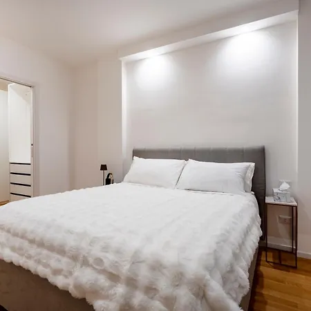 Luxury In Center * Bari