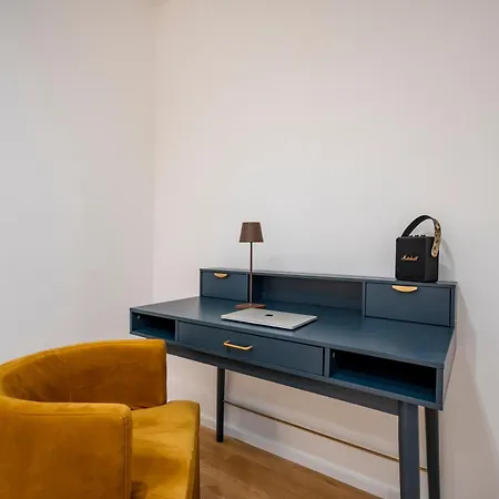 Luxury In Center * Bari